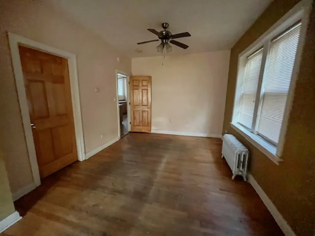 913 North Kedvale Avenue Chicago IL 60651