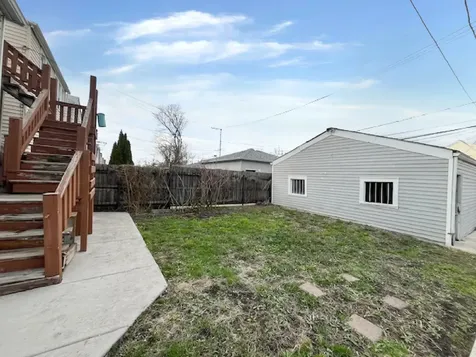 913 North Kedvale Avenue Chicago IL 60651