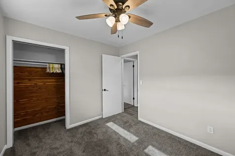 501 38TH Street Moline IL 61265