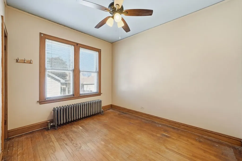 6514 South Kedvale Avenue Chicago IL 60629