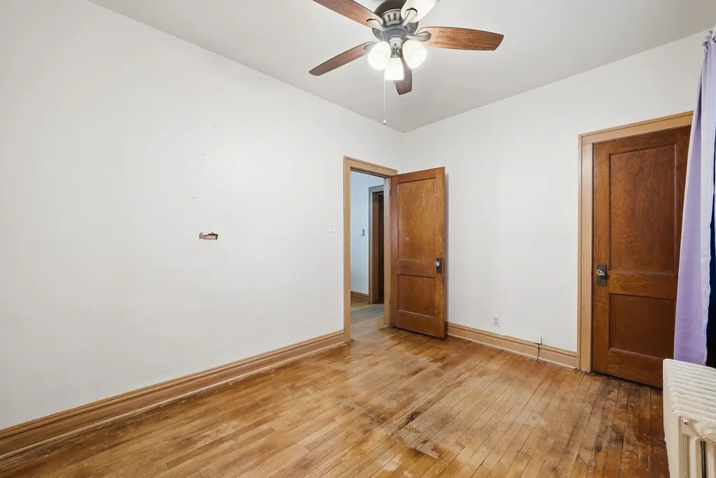6514 South Kedvale Avenue Chicago IL 60629
