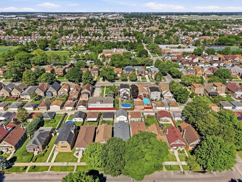 6514 South Kedvale Avenue Chicago IL 60629