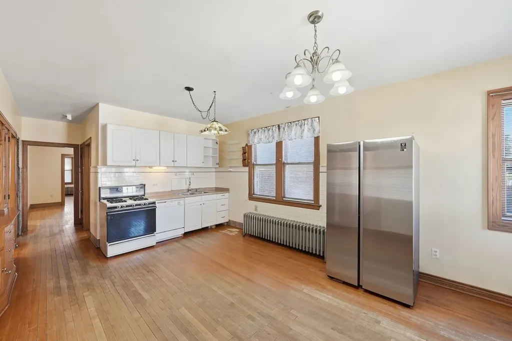 6514 South Kedvale Avenue Chicago IL 60629