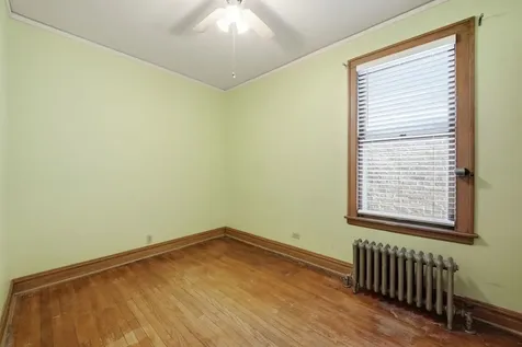 6514 South Kedvale Avenue Chicago IL 60629