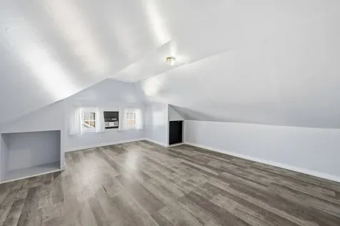 6514 South Kedvale Avenue Chicago IL 60629