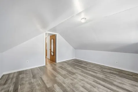 6514 South Kedvale Avenue Chicago IL 60629