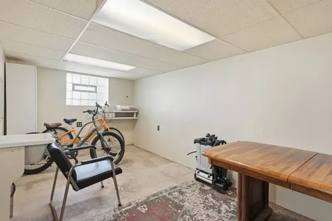 6514 South Kedvale Avenue Chicago IL 60629