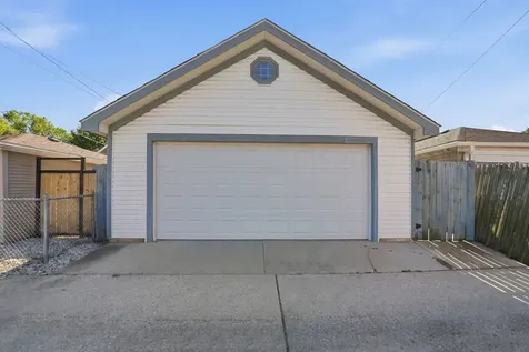 6514 South Kedvale Avenue Chicago IL 60629