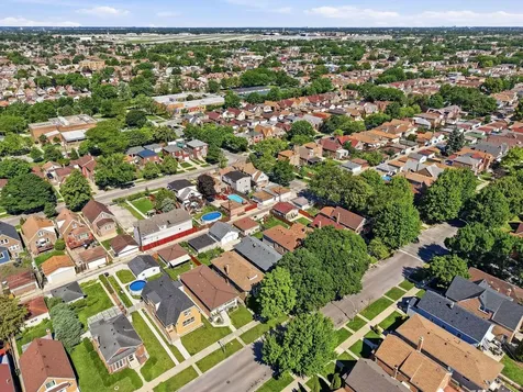 6514 South Kedvale Avenue Chicago IL 60629