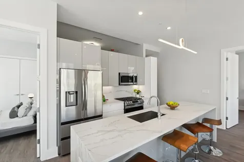 812 West Adams Street Chicago IL 60607