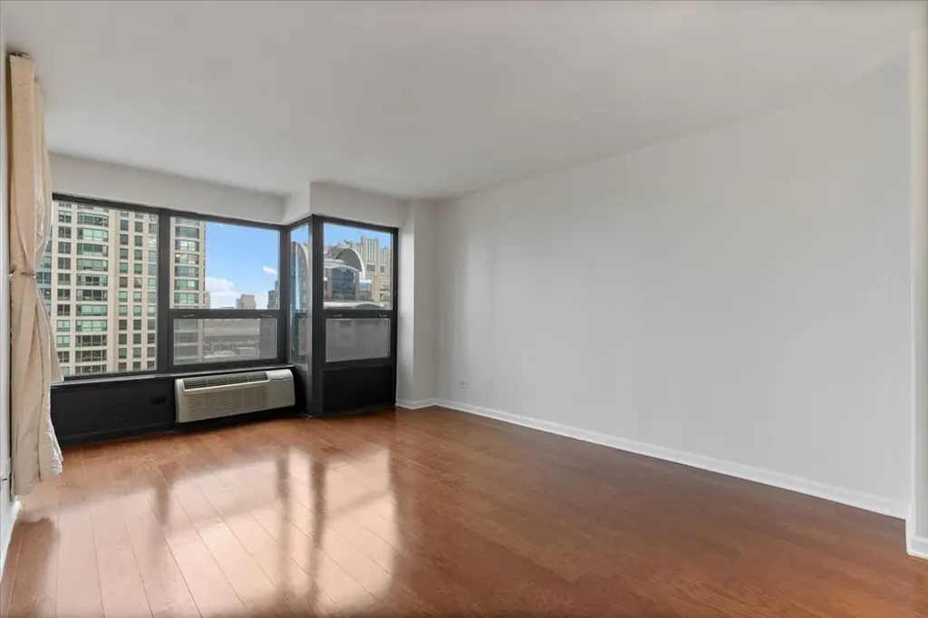 30 East Huron Street Chicago IL 60611