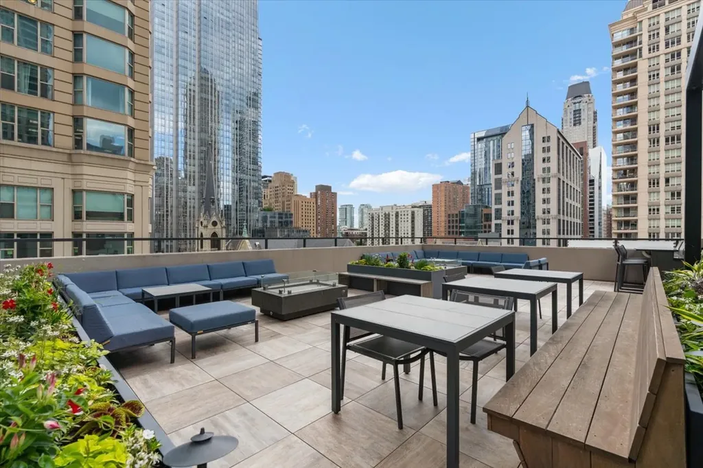 30 East Huron Street Chicago IL 60611