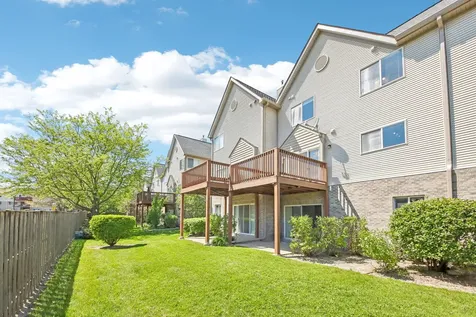 673 East Fountainview Drive Mundelein IL 60060
