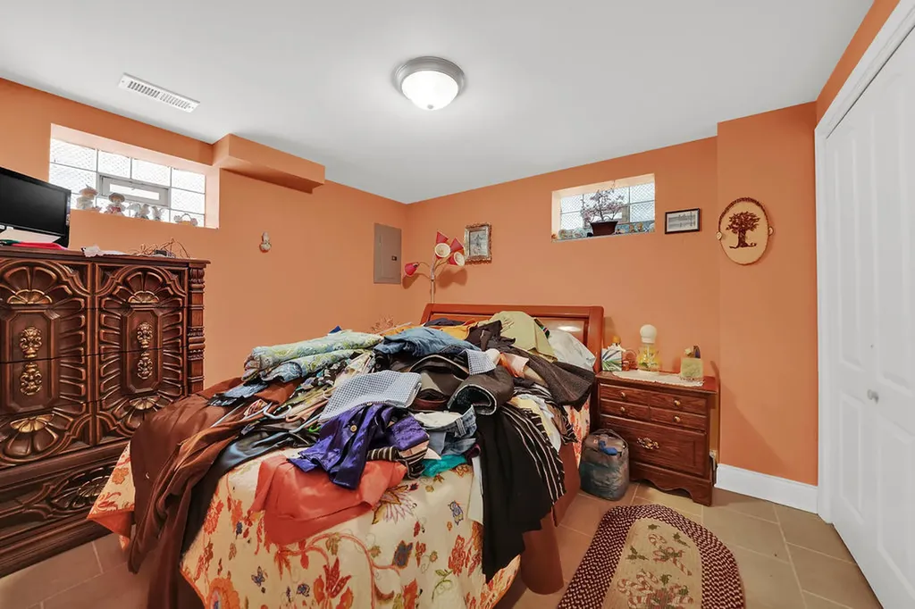 6228 South Menard Avenue Chicago IL 60638