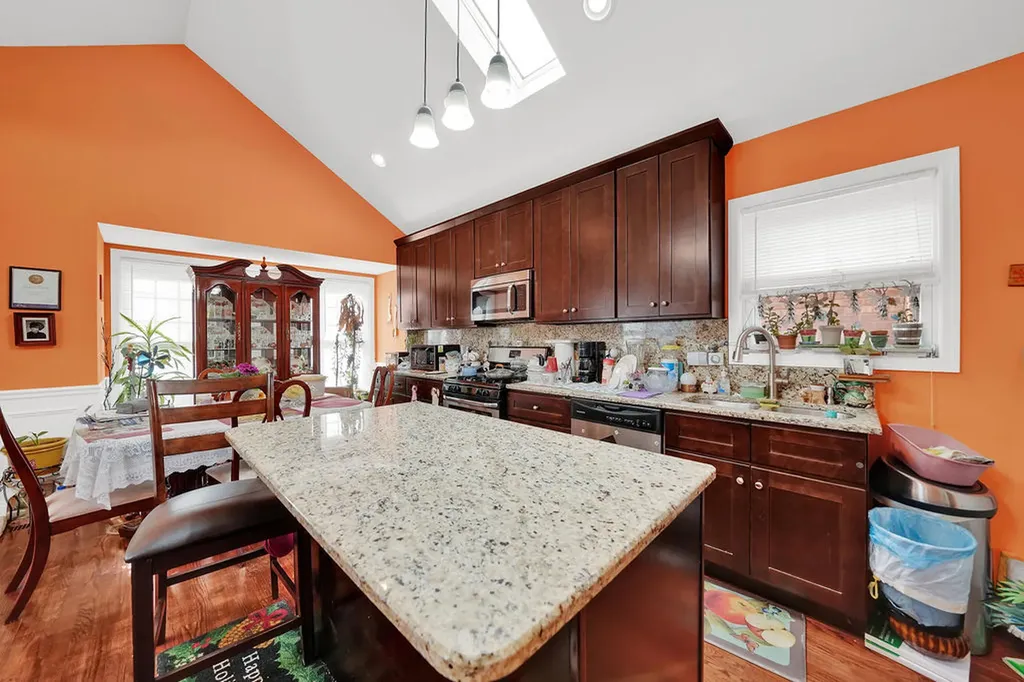 6228 South Menard Avenue Chicago IL 60638
