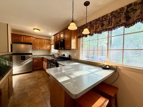 99 Circle Drive Montgomery IL 60538