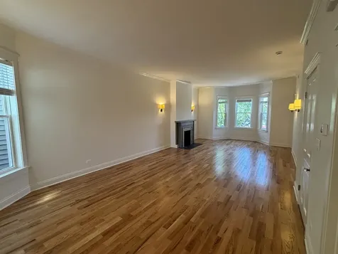 1152 Central Avenue Wilmette IL 60091