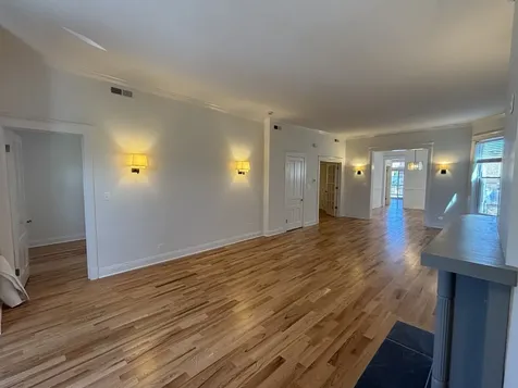 1152 Central Avenue Wilmette IL 60091