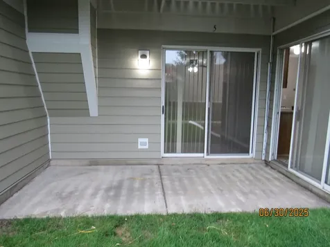 352 Pembroke Court Schaumburg IL 60193