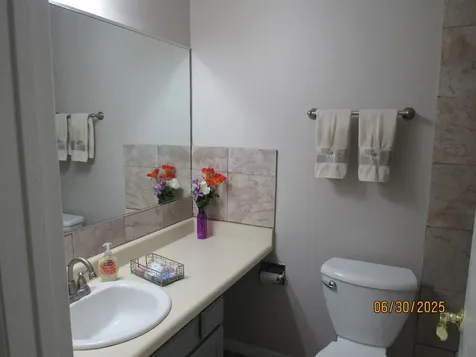 352 Pembroke Court Schaumburg IL 60193