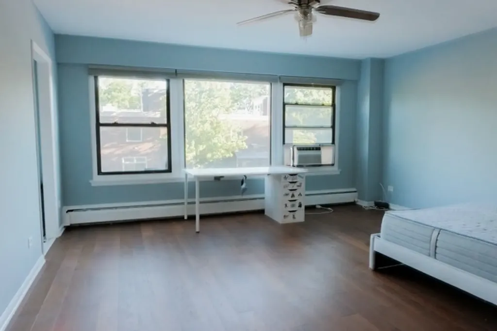4880 North Marine Drive Chicago IL 60640