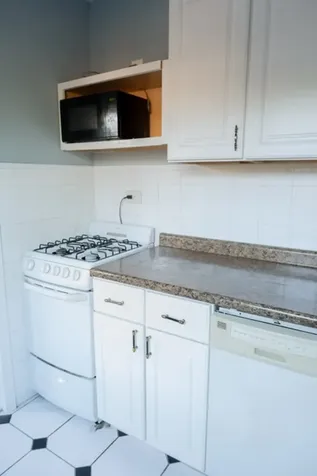 4880 North Marine Drive Chicago IL 60640