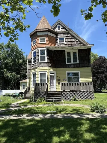 526 East 9th Street Gibson City IL 60936