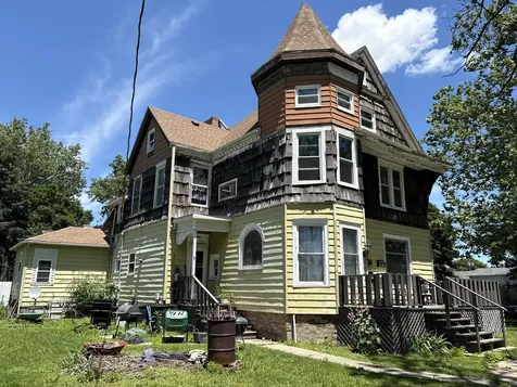 526 East 9th Street Gibson City IL 60936
