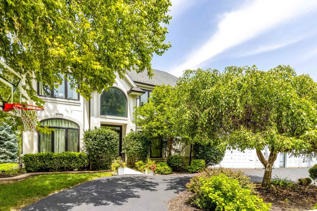 2627 Rutland Road Naperville IL 60564
