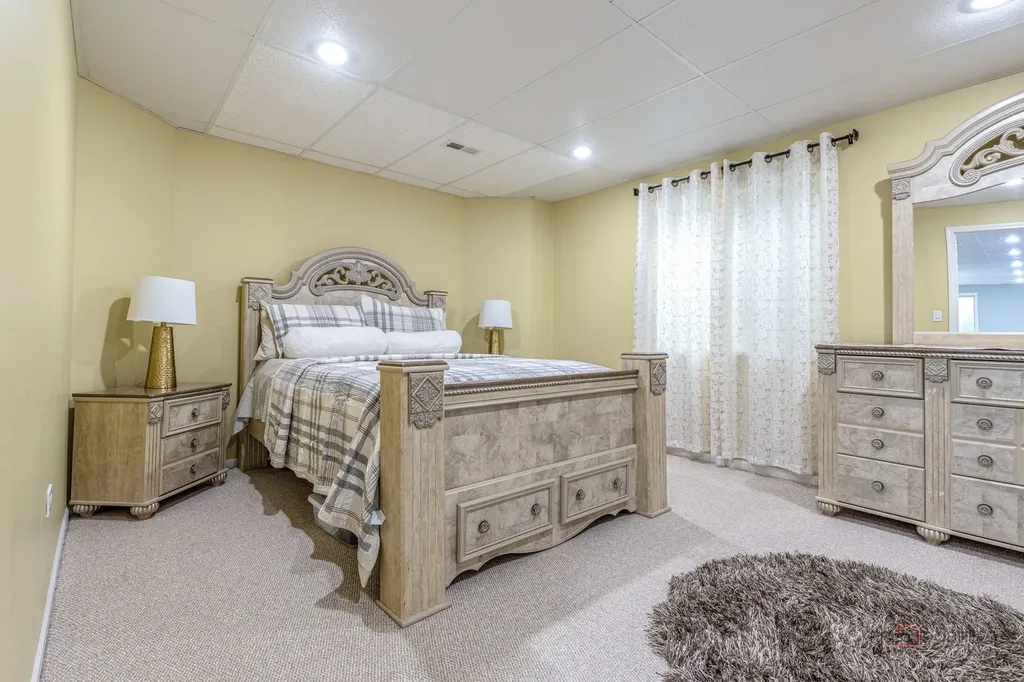 2627 Rutland Road Naperville IL 60564
