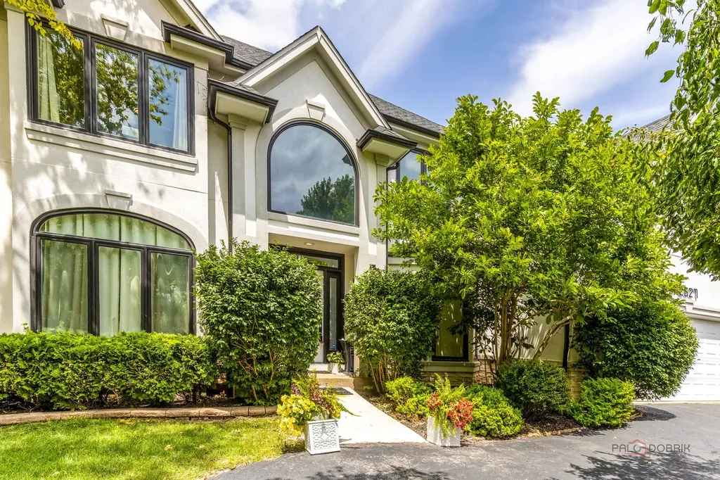 2627 Rutland Road Naperville IL 60564