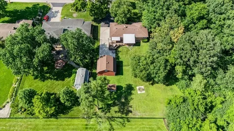 1219 121ST Street Lemont IL 60439