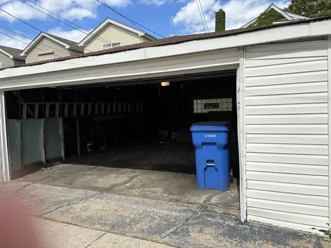 9114 South Ellis Avenue Chicago IL 60619