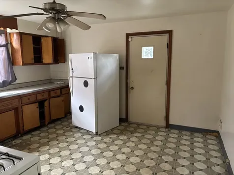 9114 South Ellis Avenue Chicago IL 60619