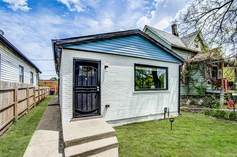 8541 South Givins Court Chicago IL 60620