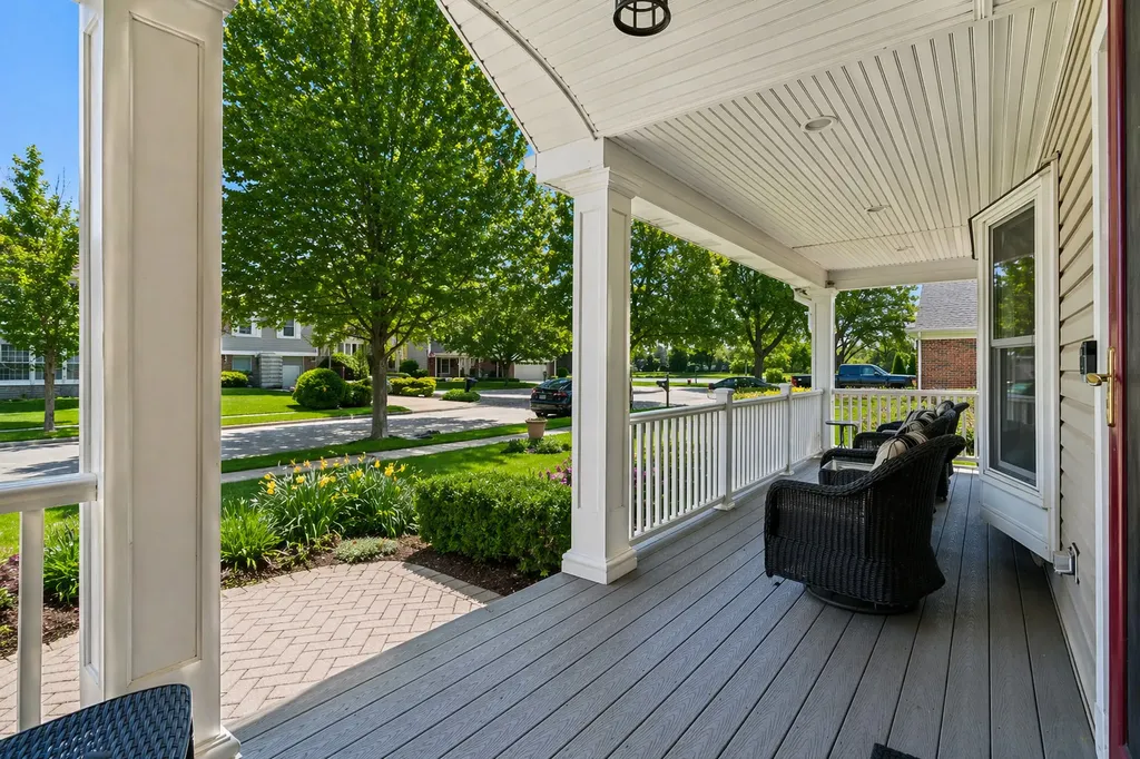 2025 Ivy Court Schaumburg IL 60194