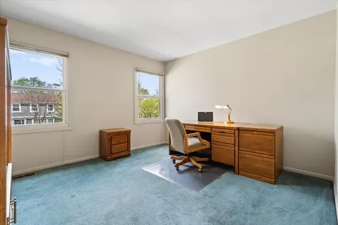 2025 Ivy Court Schaumburg IL 60194