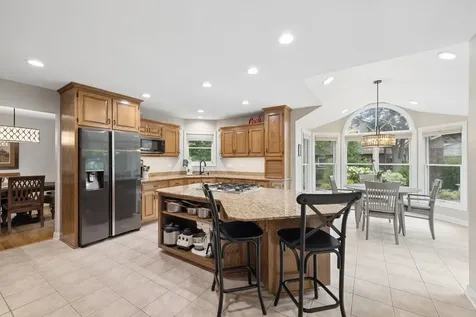 449 Farnham Lane Wheaton IL 60189