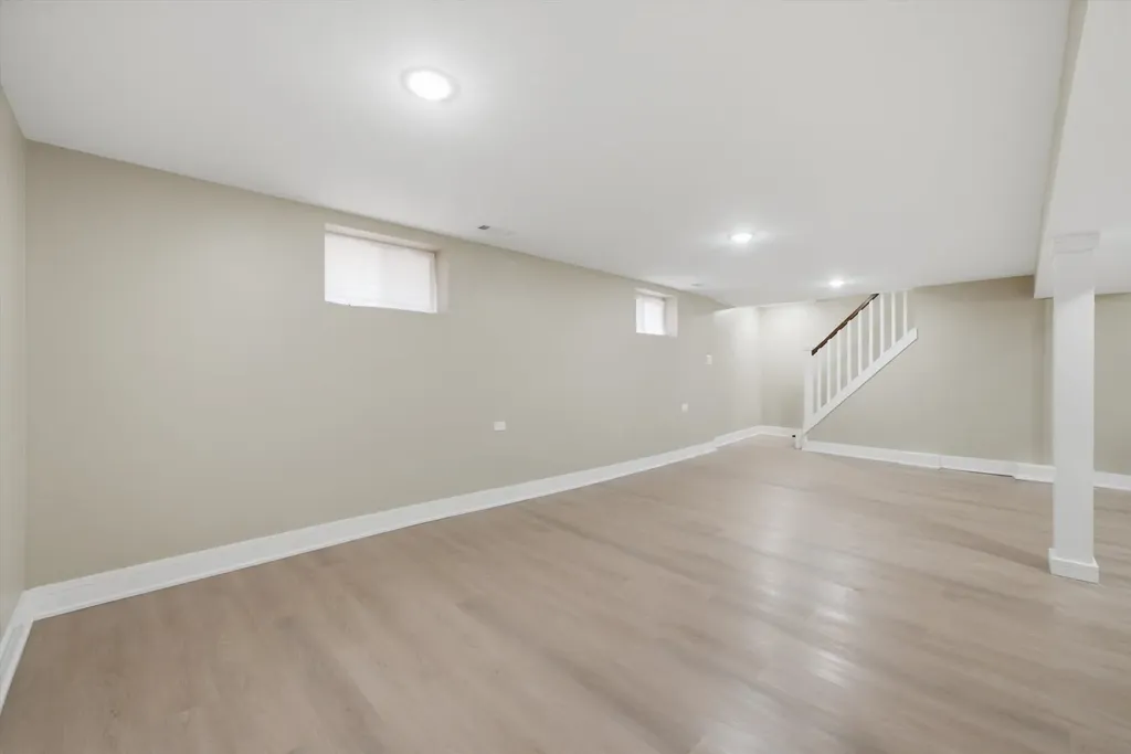 258 East 107th Street Chicago IL 60628