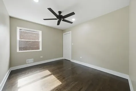 258 East 107th Street Chicago IL 60628