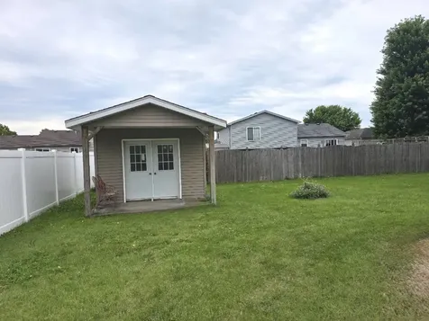 1885 Anne Lane Morris IL 60450