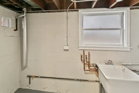 172 Strieff Avenue Chicago Heights IL 60411