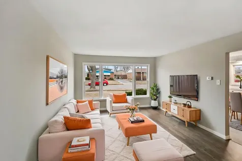 172 Strieff Avenue Chicago Heights IL 60411