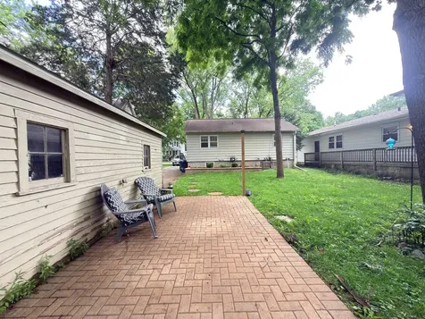 1025 Kendall Street Geneva IL 60134