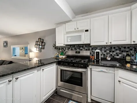 230 East Ontario Street Chicago IL 60611