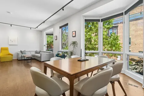 453 West Blackhawk Street Chicago IL 60610