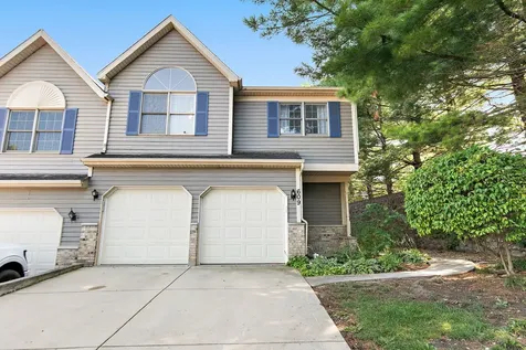 609 River Bluff Drive Carpentersville IL 60110