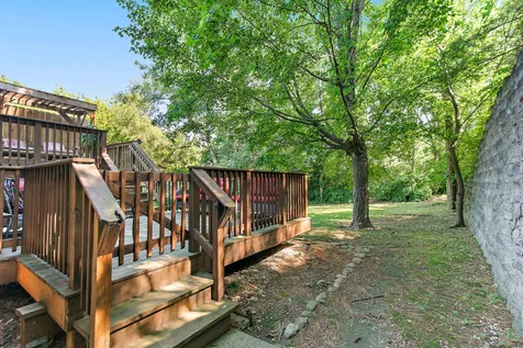 609 River Bluff Drive Carpentersville IL 60110