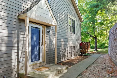 609 River Bluff Drive Carpentersville IL 60110