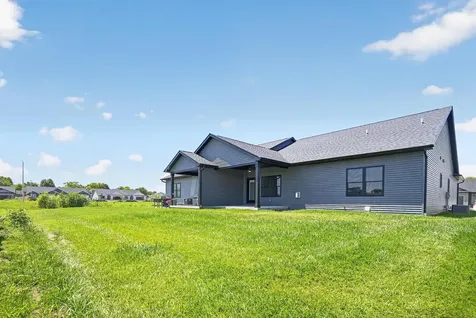 1704 Blenheim Drive Springfield IL 62711